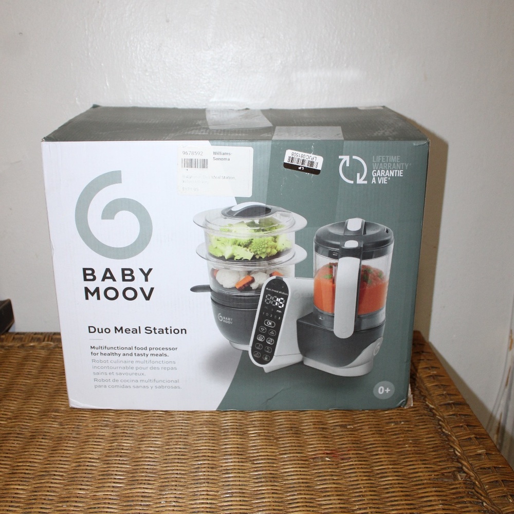 Baby Moov Duo Meal Station.